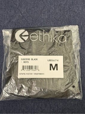 ETHIKA BOYS STAPLE SUBZERO NEW SUZE MEDIUM BLACK